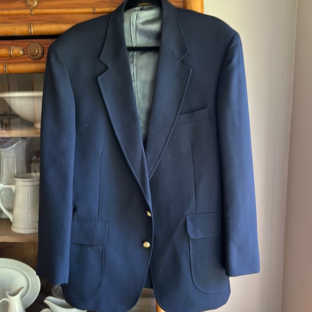 Stafford navy blazer brass buttons 44R